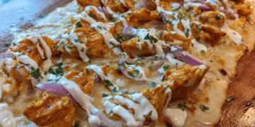 buffalo chicken flatbread pizza