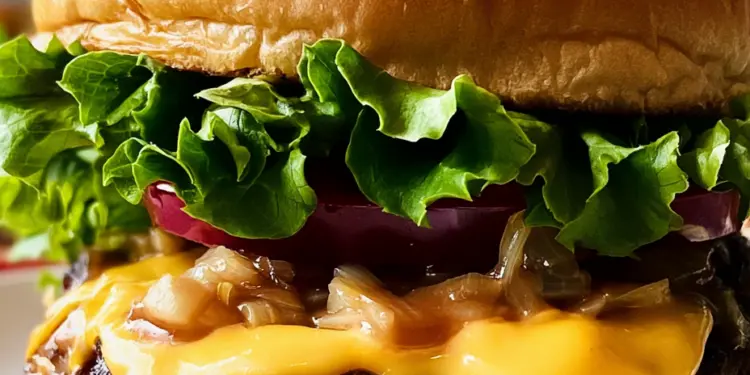 best cheeseburger with secret sauce featured