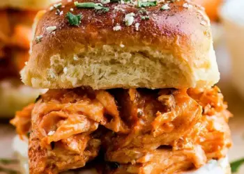 buffalo chicken sliders recipe featured