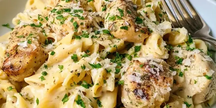 garlic parmesan chicken pasta recipe featured