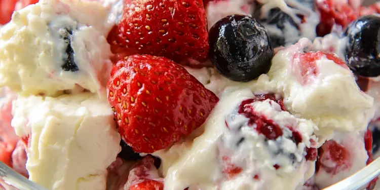 red white and blue cheesecake salad recipe featured