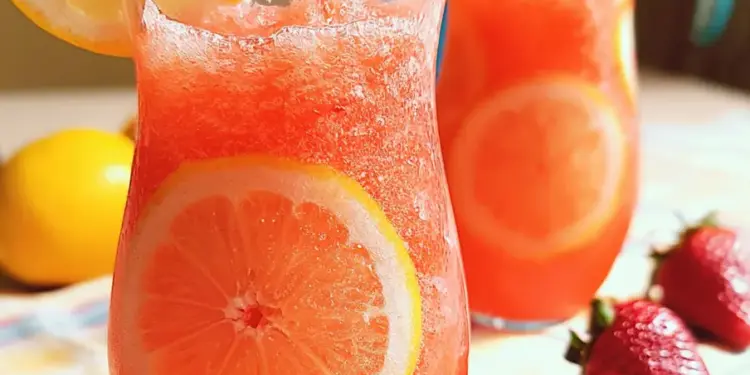 strawberry lemonade recipe featured